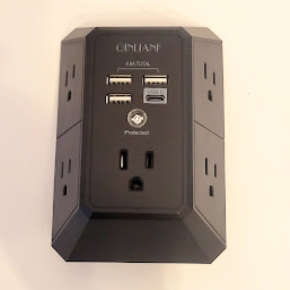 USB Wall Charger, Surge Protector. Qinlianf 5 Outlet Extender with 4 USB Charger - Picture 1 of 4